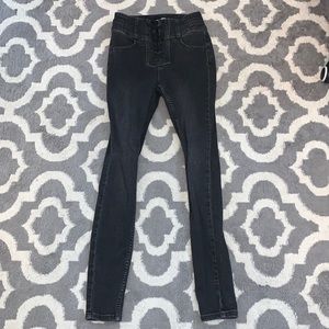Black free people size 24 skinny jeans